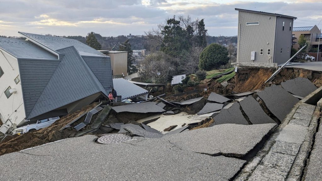 Japan Houses After Earthquake